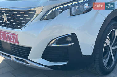 Позашляховик / Кросовер Peugeot 3008 2018 в 