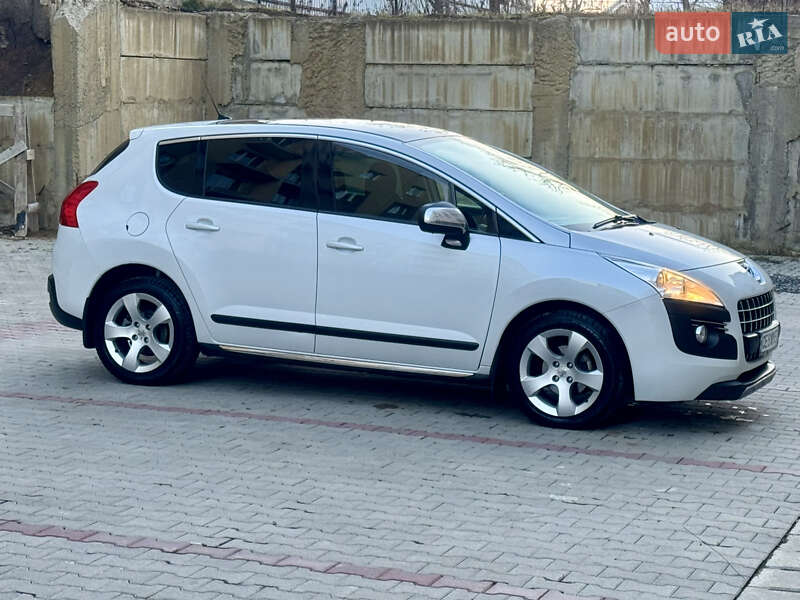 Peugeot 3008 2011
