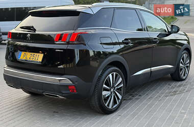 Позашляховик / Кросовер Peugeot 3008 2019 в 