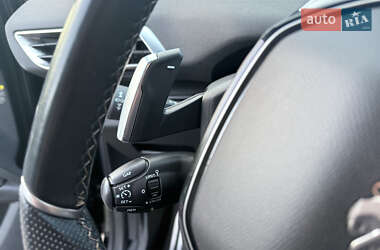 Позашляховик / Кросовер Peugeot 3008 2019 в 