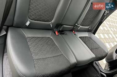 Внедорожник / Кроссовер Peugeot 3008 2015 в 