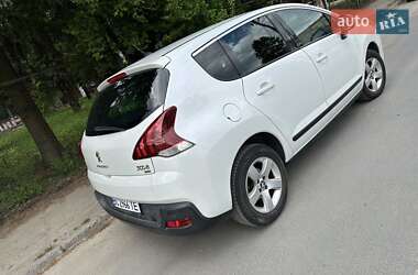 Позашляховик / Кросовер Peugeot 3008 2014 в 