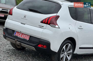 Позашляховик / Кросовер Peugeot 3008 2015 в 