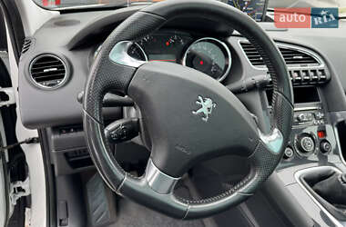 Позашляховик / Кросовер Peugeot 3008 2015 в 