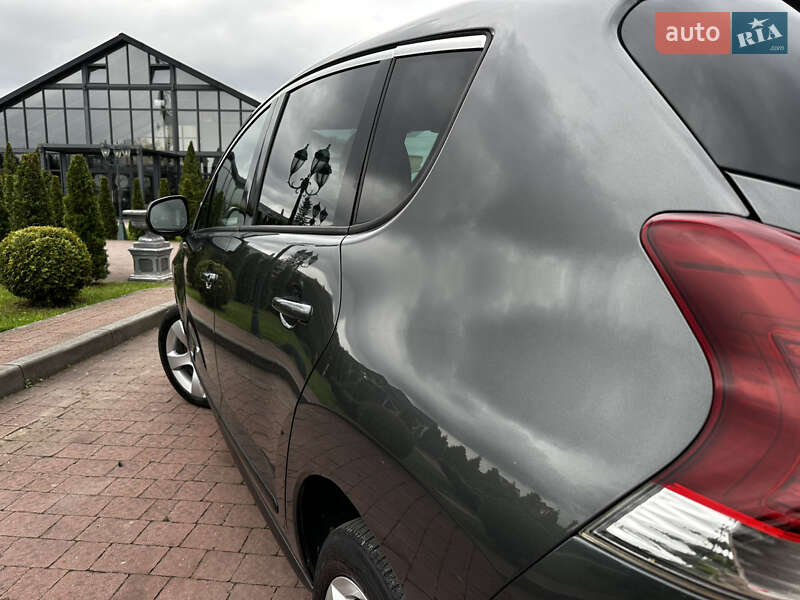 Позашляховик / Кросовер Peugeot 3008 2014 в Стрию