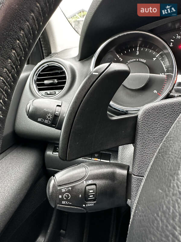 Позашляховик / Кросовер Peugeot 3008 2014 в Стрию