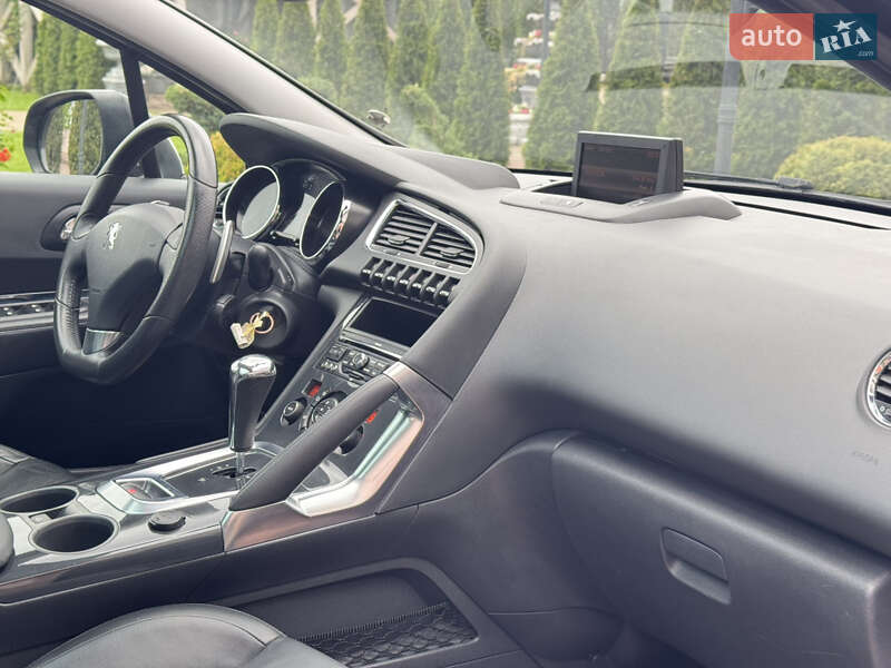Позашляховик / Кросовер Peugeot 3008 2012 в Стрию