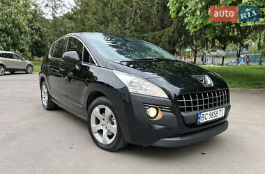 Позашляховик / Кросовер Peugeot 3008 2012 в 