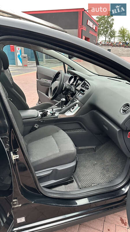Позашляховик / Кросовер Peugeot 3008 2011 в Рівному