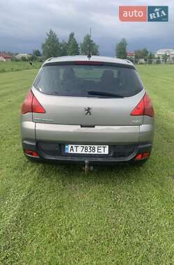Позашляховик / Кросовер Peugeot 3008 2009 в 