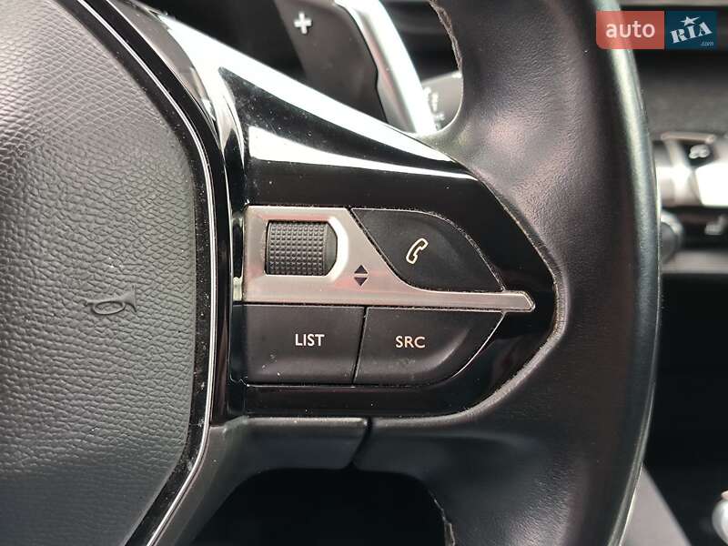 Внедорожник / Кроссовер Peugeot 3008 2020 в Киеве