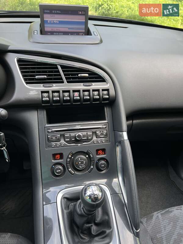 Внедорожник / Кроссовер Peugeot 3008 2012 в Ровно