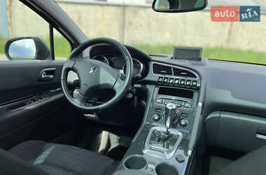 Позашляховик / Кросовер Peugeot 3008 2011 в 
