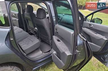 Внедорожник / Кроссовер Peugeot 3008 2012 в 