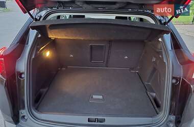 Позашляховик / Кросовер Peugeot 3008 2020 в 