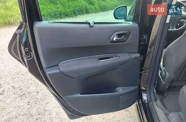 Позашляховик / Кросовер Peugeot 3008 2014 в 