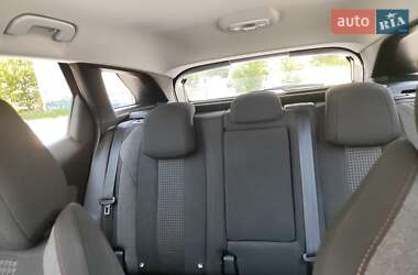 Внедорожник / Кроссовер Peugeot 3008 2021 в 