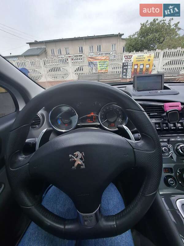 Позашляховик / Кросовер Peugeot 3008 2012 в Івано-Франківську фото 19 Позашляховик / Кросовер Peugeot 3008 2012 в Івано-Франківську