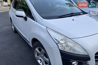 Внедорожник / Кроссовер Peugeot 3008 2012 в 