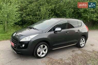Внедорожник / Кроссовер Peugeot 3008 2012 в Хороле