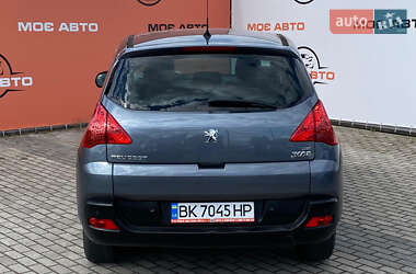 Позашляховик / Кросовер Peugeot 3008 2011 в 