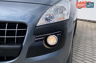 Позашляховик / Кросовер Peugeot 3008 2011 в 