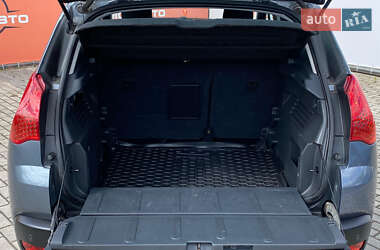 Позашляховик / Кросовер Peugeot 3008 2011 в 