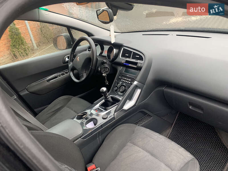 Позашляховик / Кросовер Peugeot 3008 2009 в Коломиї фото 10 Позашляховик / Кросовер Peugeot 3008 2009 в Коломиї