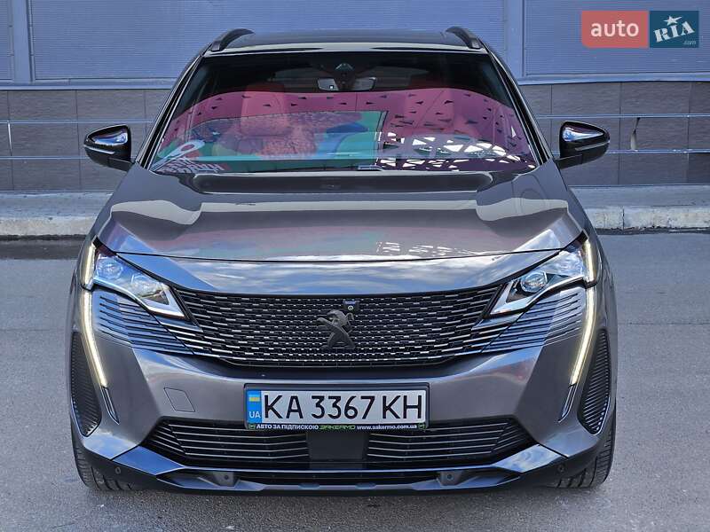 Внедорожник / Кроссовер Peugeot 3008 2021 в 