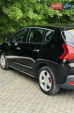 Внедорожник / Кроссовер Peugeot 3008 2010 в Черновцах