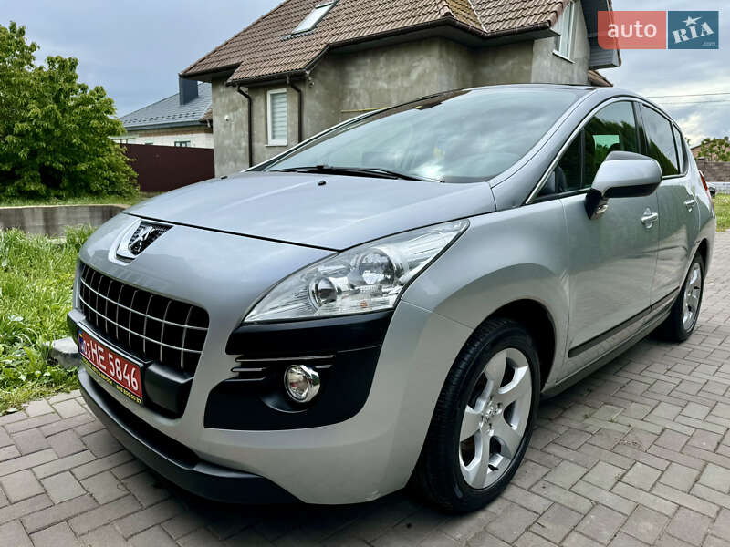 Позашляховик / Кросовер Peugeot 3008 2011 в Луцьку
