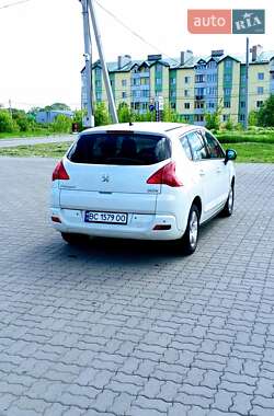 Позашляховик / Кросовер Peugeot 3008 2010 в 