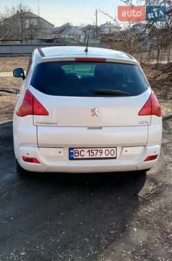 Позашляховик / Кросовер Peugeot 3008 2010 в 