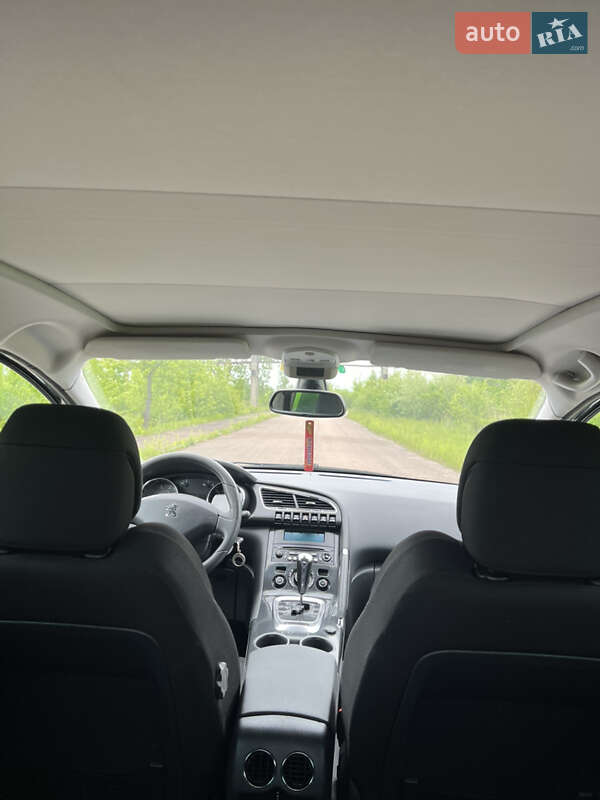 Внедорожник / Кроссовер Peugeot 3008 2011 в Калуше фото 26 Внедорожник / Кроссовер Peugeot 3008 2011 в Калуше