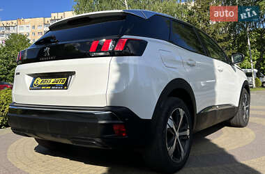 Внедорожник / Кроссовер Peugeot 3008 2018 в 