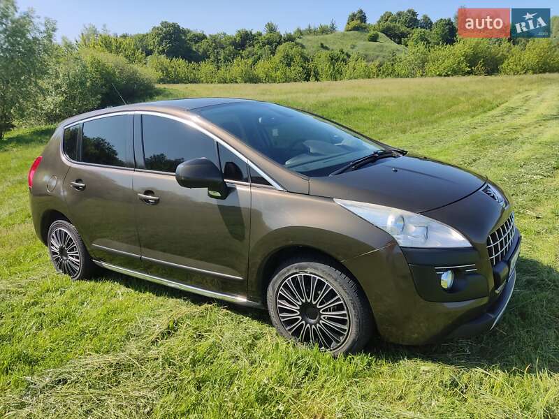 Внедорожник / Кроссовер Peugeot 3008 2012 в 