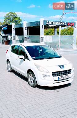 Внедорожник / Кроссовер Peugeot 3008 2010 в 