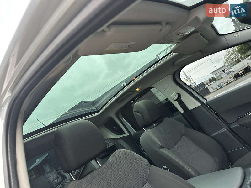 Позашляховик / Кросовер Peugeot 3008 2009 в Львові
