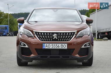 Позашляховик / Кросовер Peugeot 3008 2017 в 