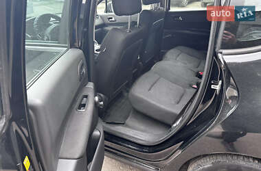 Внедорожник / Кроссовер Peugeot 3008 2010 в 