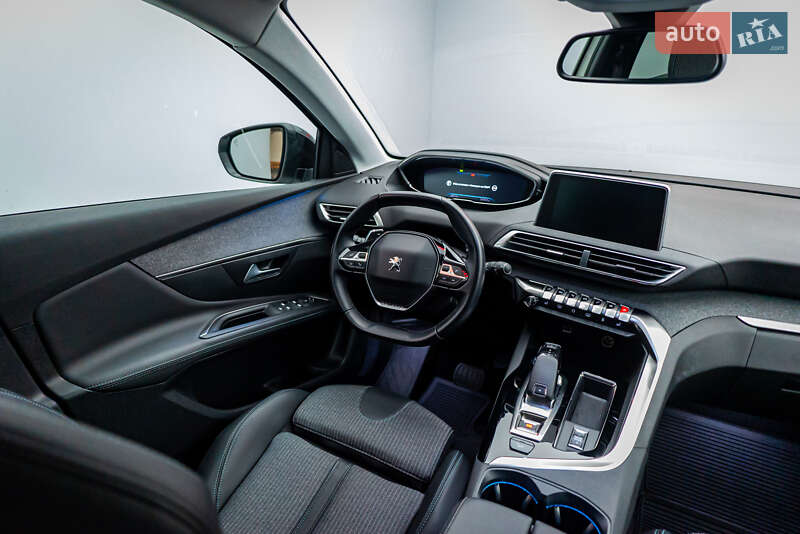 Позашляховик / Кросовер Peugeot 3008 2021 в Києві