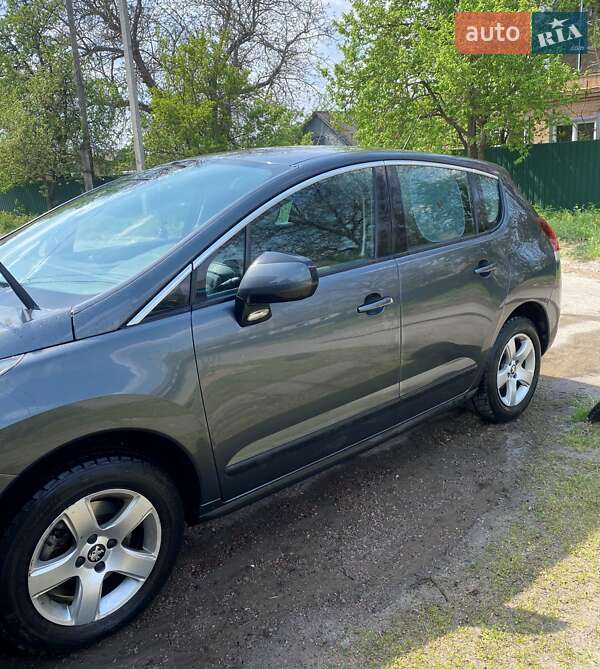 Позашляховик / Кросовер Peugeot 3008 2016 в Золотоноші