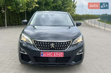 Позашляховик / Кросовер Peugeot 3008 2018 в 