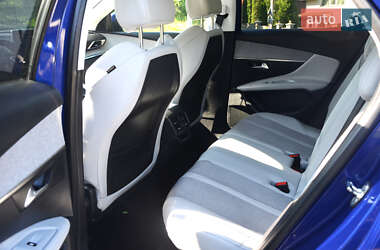 Внедорожник / Кроссовер Peugeot 3008 2018 в 