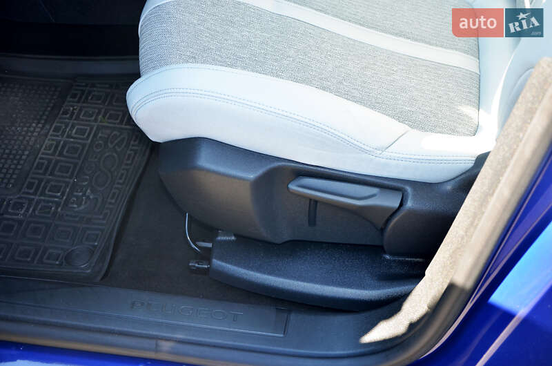 Позашляховик / Кросовер Peugeot 3008 2018 в Вінниці