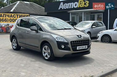 Внедорожник / Кроссовер Peugeot 3008 2011 в Сумах