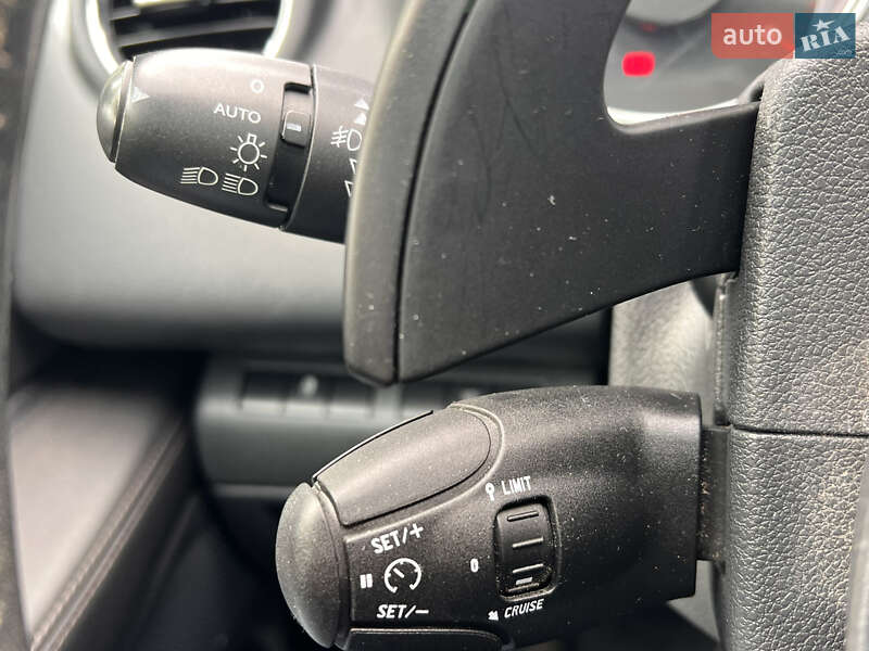 Внедорожник / Кроссовер Peugeot 3008 2014 в Львове
