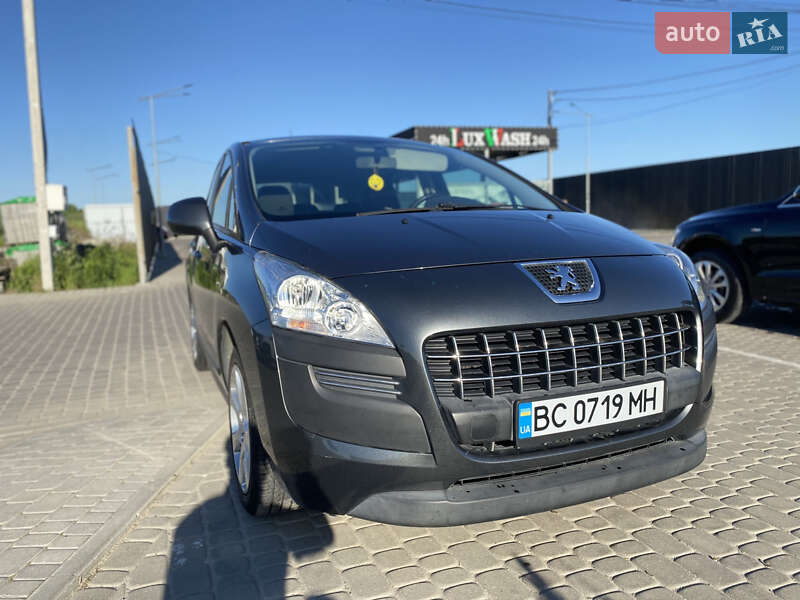 Peugeot 3008 2012