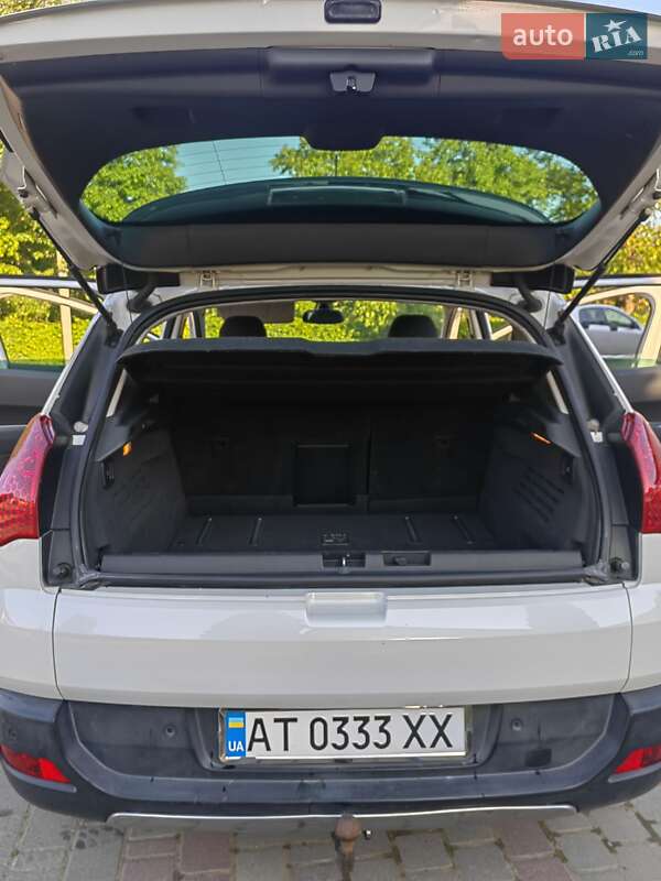 Позашляховик / Кросовер Peugeot 3008 2013 в Косові