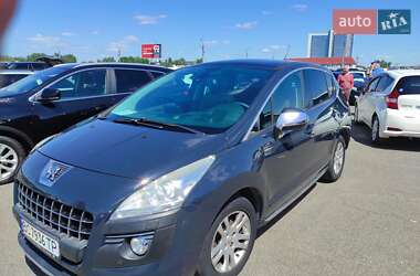Внедорожник / Кроссовер Peugeot 3008 2010 в Киеве